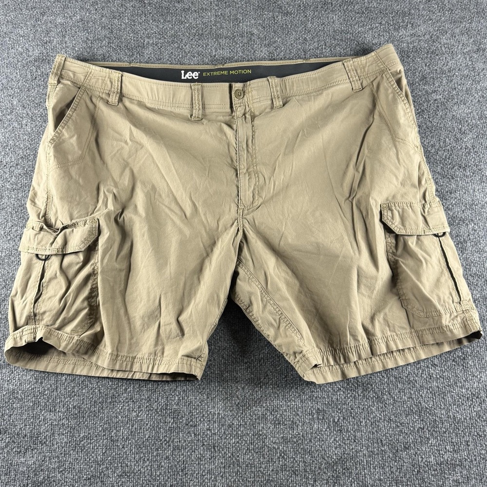 Lee Cargo Shorts Mens 54 Beige Extreme Motion Cotton Stretch Pockets 102287029